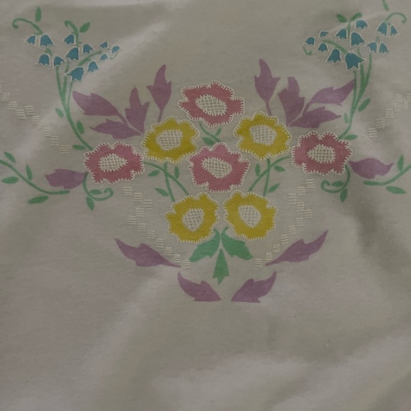 Vintage Pastel Short Sleeve 80’s Floral Blouse: Ladies Casual Retro Top - Picture 2 of 6